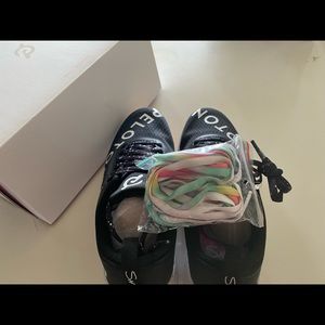 Brand new Peloton circuit running shoes
